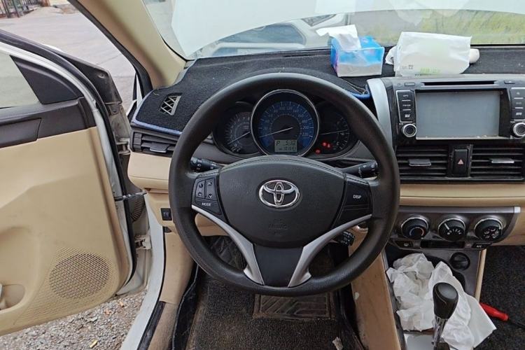 Used Toyota YARiS L Zhi Xuan 2014 1.5 GS Automatic Sharp Edition Interior 1