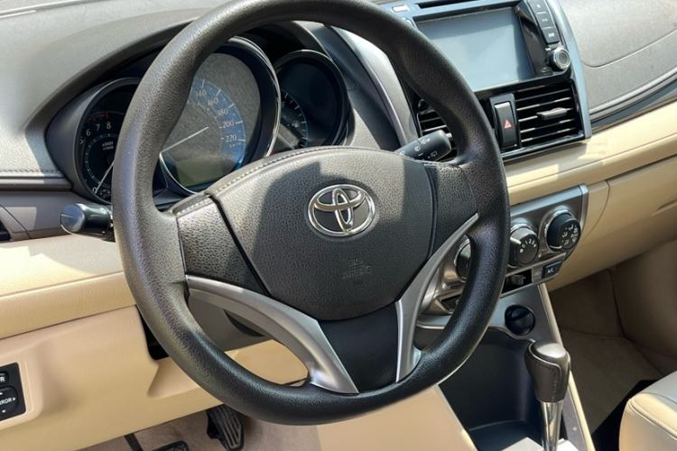 Used Toyota YARiS L Zhi Xuan 2014 1.5G Automatic Xuan Dong Edition Interior 2