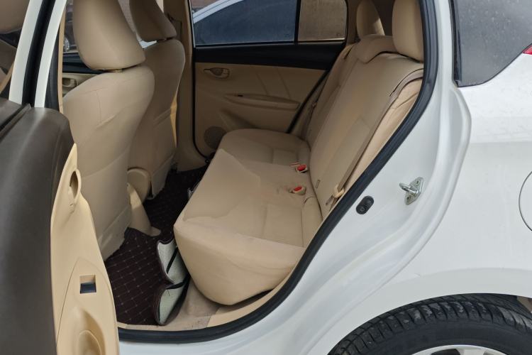 Used Toyota YARiS L Zhi Xuan 2014 1.5G Automatic Xuan Dong Edition Interior 4