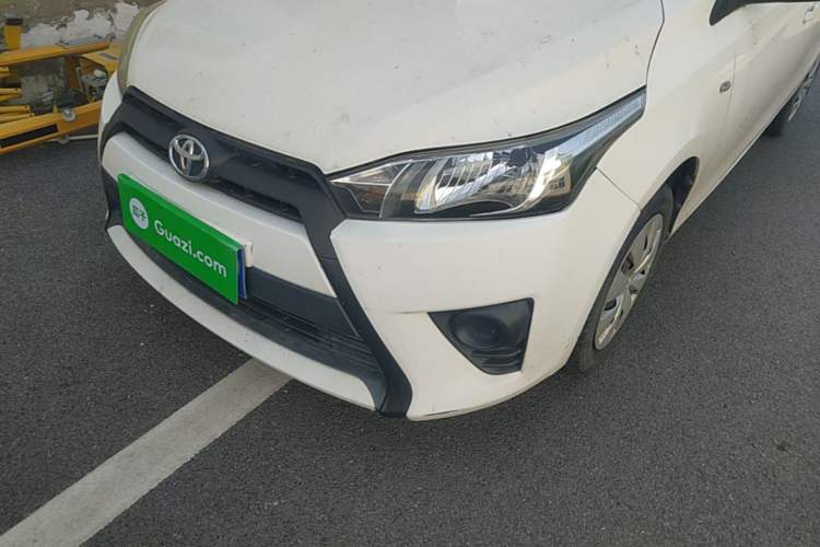 Used Toyota YARiS L Zhi Xuan 2014 1.3E Automatic Charm Edition Left Front Headlight
