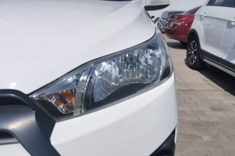 Used Toyota YARiS L Zhi Xuan 2014 1.3E Automatic Charm Edition Left Front Headlight