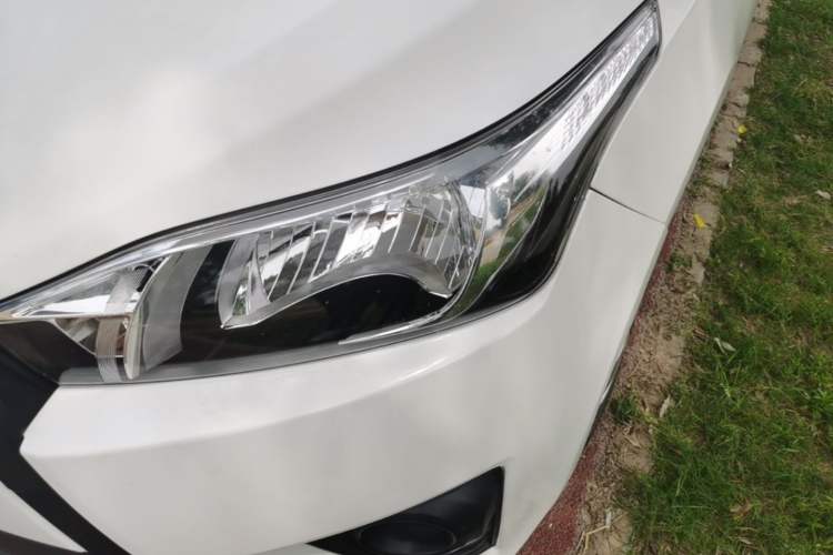 Used Toyota YARiS L Zhi Xuan 2014 1.3E Automatic Charm Edition Left Front Headlight