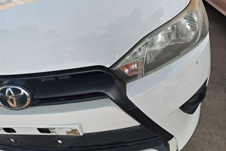 Used Toyota YARiS L Zhi Xuan 2014 1.3E Manual Charm Edition Left Front Headlight
