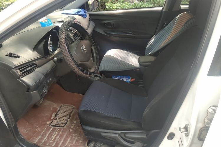 Used Toyota YARiS L Zhi Xuan 2014 1.3E Automatic Charm Edition Left Front Seat