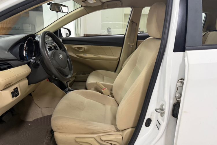 Used Toyota YARiS L Zhi Xuan 2014 1.3E Automatic Charm Edition Left Front Seat