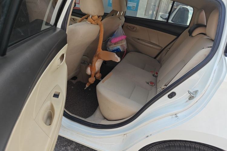 Used Toyota YARiS L Zhi Xuan 2014 1.5G Manual Xuan Dong Edition Left Rear Seat