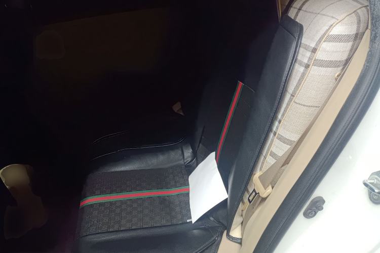 Used Toyota YARiS L Zhi Xuan 2014 1.3E Manual Charm Edition Left Rear Seat