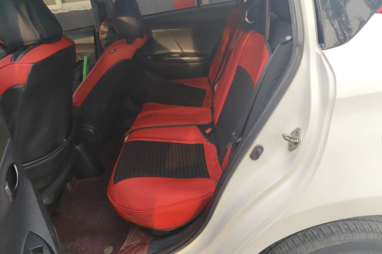 Used Toyota YARiS L Zhi Xuan 2014 1.3E Manual Charm Edition Left Rear Seat