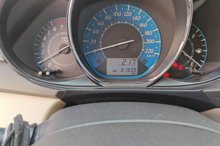 Used Toyota YARiS L Zhi Xuan 2014 1.5G Manual Xuan Dong Edition Odometer Close Up