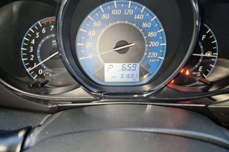 Used Toyota YARiS L Zhi Xuan 2014 1.5G Automatic Xuan Dong Edition Odometer Close Up