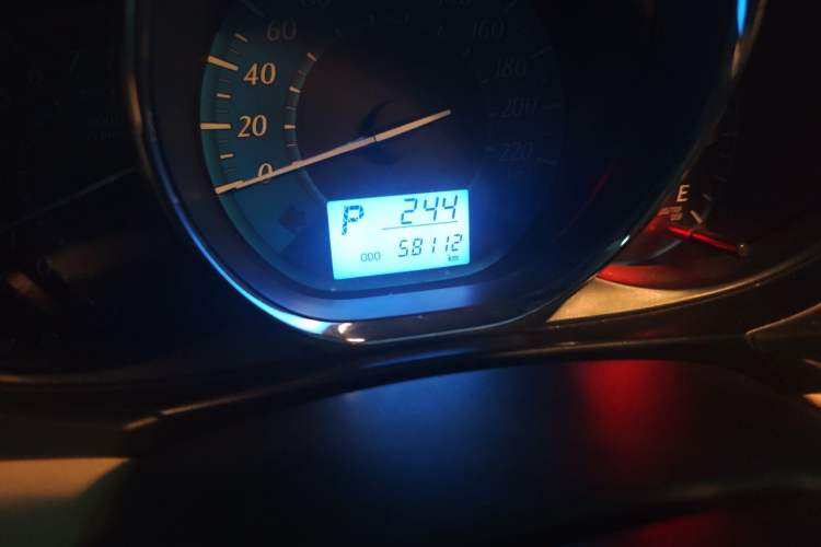 Used Toyota YARiS L Zhi Xuan 2014 1.5G Automatic Xuan Dong Edition Odometer Close Up