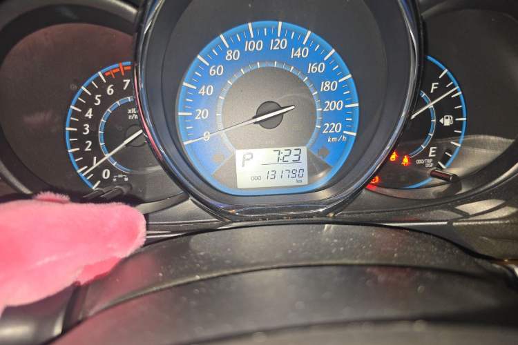 Used Toyota YARiS L Zhi Xuan 2014 1.5G Automatic Xuan Dong Edition Odometer Close Up