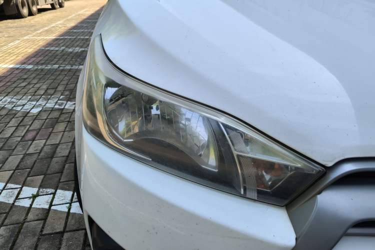 Used Toyota YARiS L Zhi Xuan 2014 1.3E Automatic Charm Edition Right Front Headlight