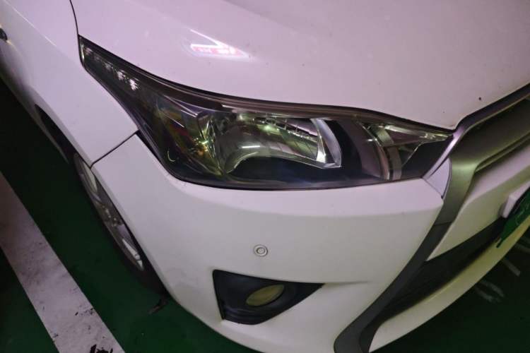 Used Toyota YARiS L Zhi Xuan 2014 1.5G Automatic Xuan Dong Edition Right Front Headlight