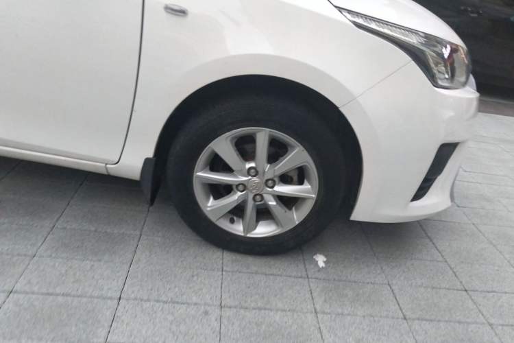 Used Toyota YARiS L Zhi Xuan 2014 1.5G Manual Xuan Dong Edition Right Front Wheel Hub
