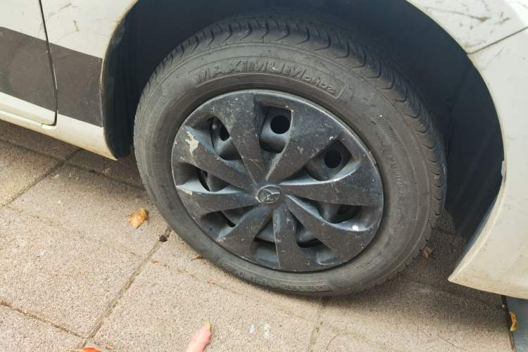 Used Toyota YARiS L Zhi Xuan 2014 1.3L Manual Dynamic Edition Right Front Wheel Hub