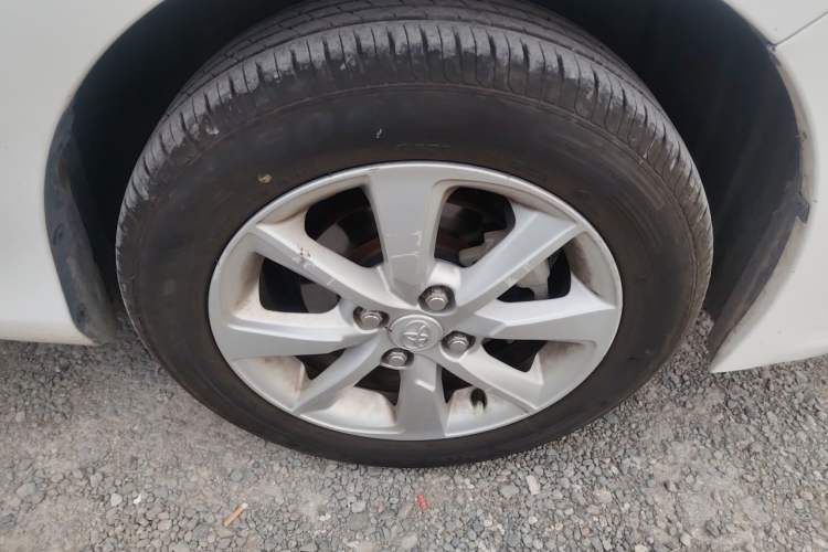 Used Toyota YARiS L Zhi Xuan 2014 1.5G Automatic Xuan Dong Edition Right Front Wheel Hub