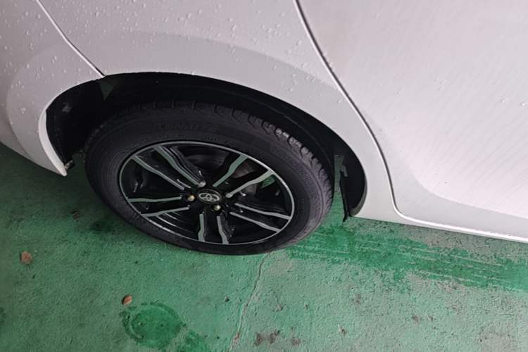 Used Toyota YARiS L Zhi Xuan 2014 1.3E Automatic Charm Edition Right Rear Wheel Hub