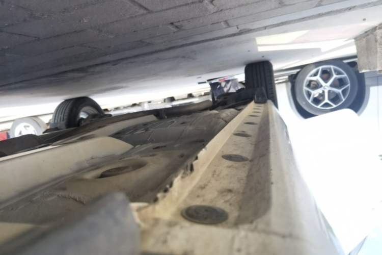 Used Toyota YARiS L Zhi Xuan 2014 1.3E Automatic Charm Edition Right Side Sill