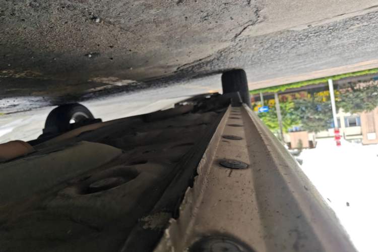 Used Toyota YARiS L Zhi Xuan 2014 1.5G Automatic Xuan Dong Edition Right Side Sill