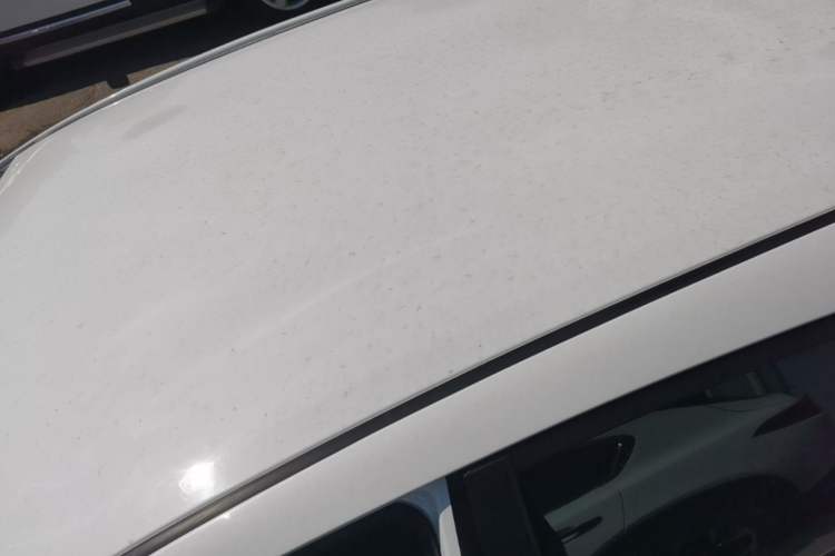 Used Toyota YARiS L Zhi Xuan 2014 1.3E Manual Charm Edition Roof