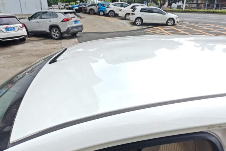 Used Toyota YARiS L Zhi Xuan 2014 1.5G Automatic Xuan Dong Edition Roof