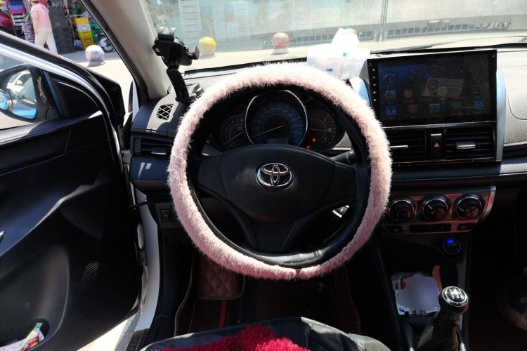 Used Toyota YARiS L Zhi Xuan 2014 1.3E Manual Charm Edition Steering Wheel