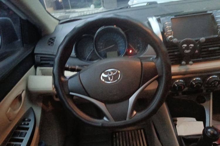 Used Toyota YARiS L Zhi Xuan 2014 1.5G Manual Xuan Dong Edition Steering Wheel