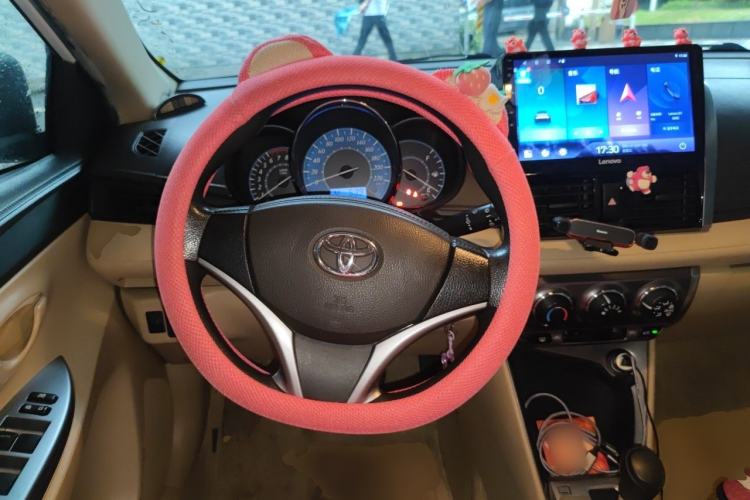 Used Toyota YARiS L Zhi Xuan 2014 1.5G Automatic Xuan Dong Edition Steering Wheel