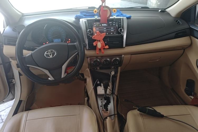 Used Toyota YARiS L Zhi Xuan 2014 1.5G Automatic Xuan Dong Edition Steering Wheel