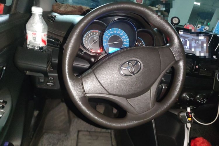 Used Toyota YARiS L Zhi Xuan 2014 1.3E Manual Charm Edition Steering Wheel