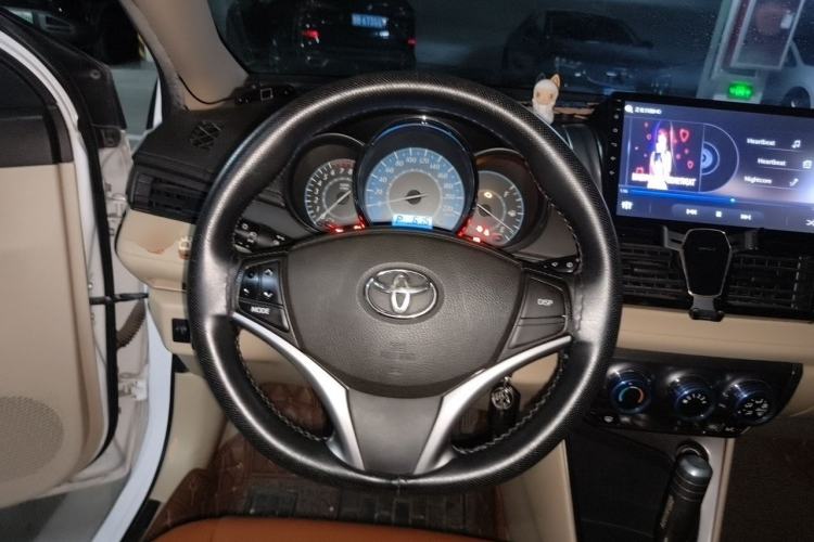 Used Toyota YARiS L Zhi Xuan 2014 1.5G Automatic Xuan Dong Edition Steering Wheel