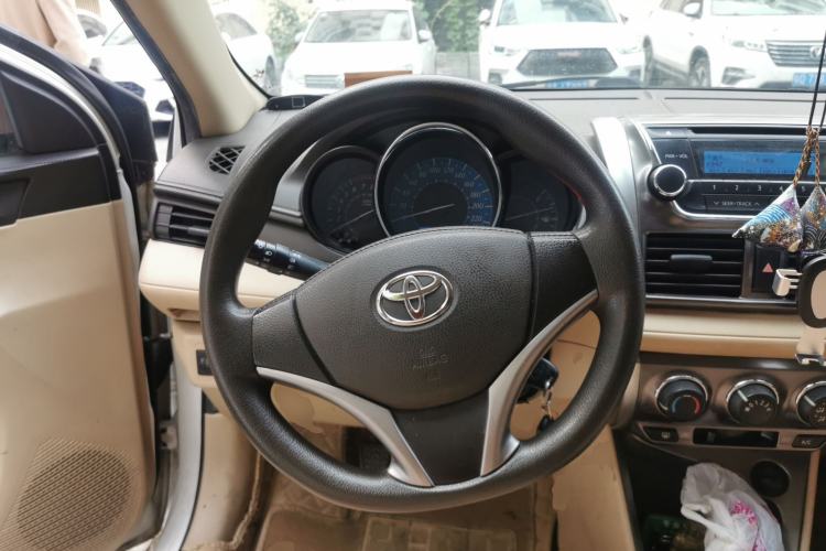 Used Toyota YARiS L Zhi Xuan 2014 1.5G Manual Xuan Dong Edition Steering Wheel
