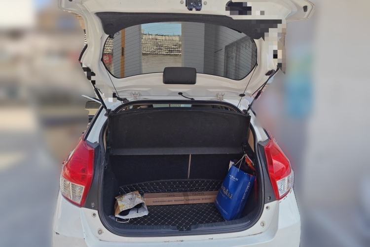 Used Toyota YARiS L Zhi Xuan 2014 1.5G Manual Xuan Dong Edition Trunk