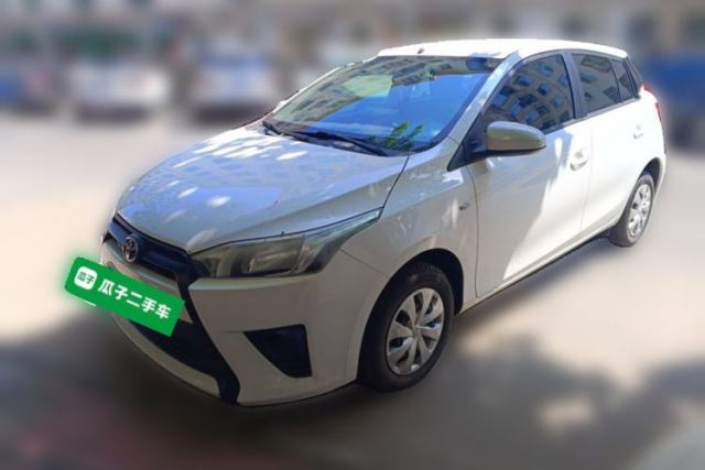 Używany Toyota YARiS L Zhi Xuan 2014 1.3E Manual Charm Edition