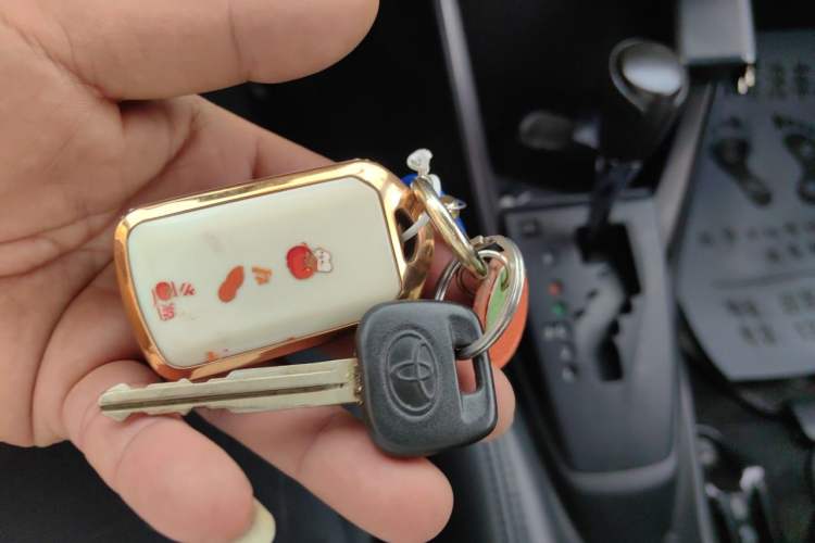 Used Toyota YARiS L Zhi Xuan 2014 1.3E Automatic Charm Edition Vehicle Key