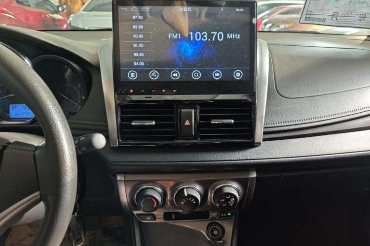 Used Toyota YARiS L Zhi Xuan 2015 1.5E Automatic Charm Edition Audio And AC Panel