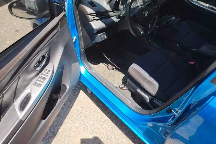 Used Toyota YARiS L Zhi Xuan 2015 1.5E Automatic Charm Edition Driver Seat