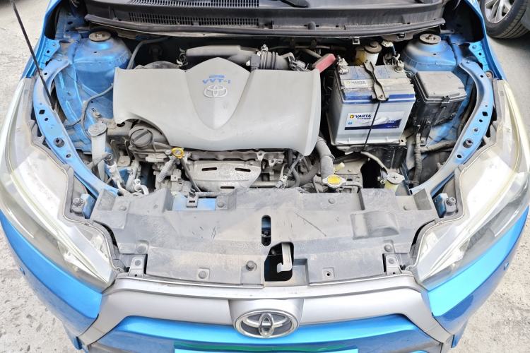 Used Toyota YARiS L Zhi Xuan 2015 1.5E Automatic Charm Edition Engine Bay