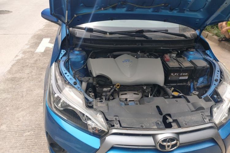 Used Toyota YARiS L Zhi Xuan 2015 1.5E Automatic Charm Edition Engine Bay Right