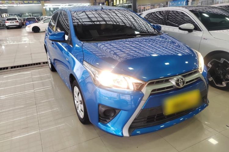 Used Toyota YARiS L Zhi Xuan 2015 1.5E Automatic Charm Edition Front Right 45 Deg