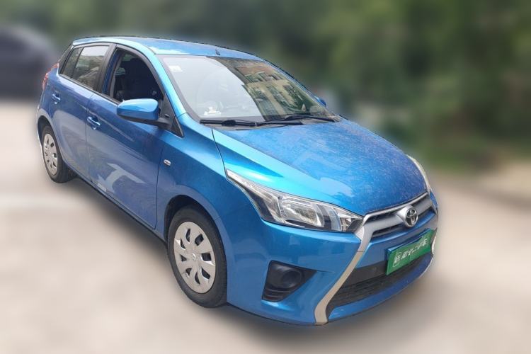 Used Toyota YARiS L Zhi Xuan 2015 1.5E Automatic Charm Edition Front Right 45 Deg