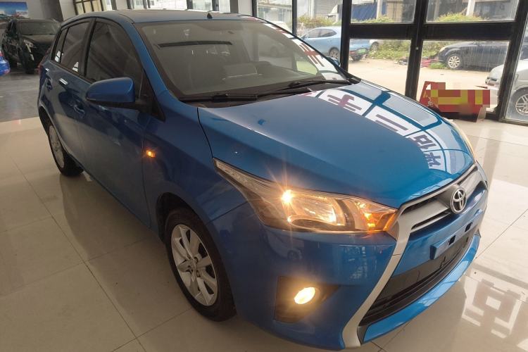 Used Toyota YARiS L Zhi Xuan 2015 1.5G Automatic Xuan Dong Sunroof Special Edition Front Right 45 Deg