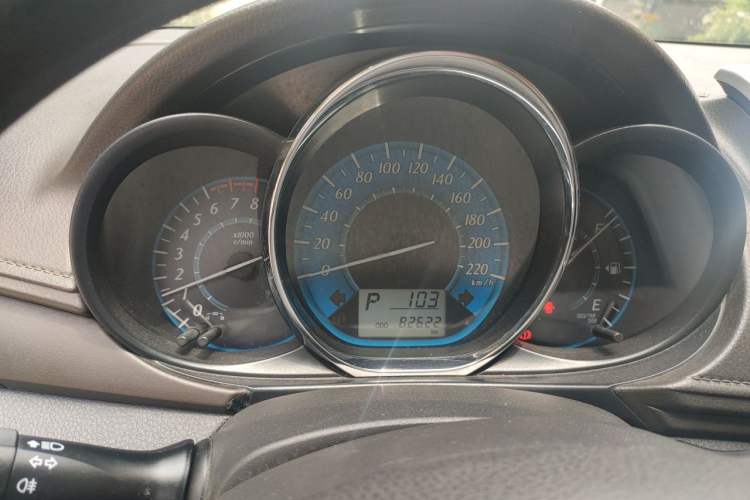 Used Toyota YARiS L Zhi Xuan 2015 1.5E Automatic Charm Edition Instrument Cluster