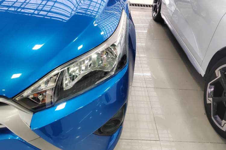 Used Toyota YARiS L Zhi Xuan 2015 1.5E Automatic Charm Edition Left Front Headlight