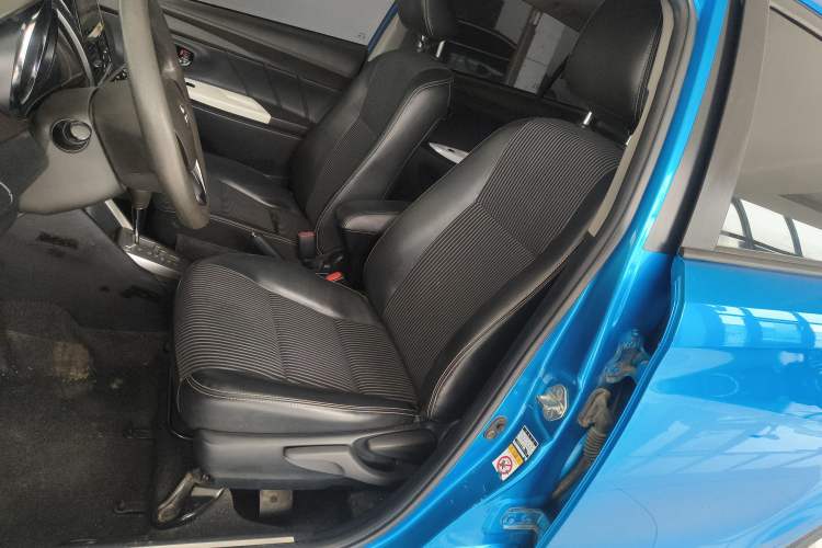 Used Toyota YARiS L Zhi Xuan 2015 1.5G Automatic Xuan Dong Sunroof Special Edition Left Front Seat