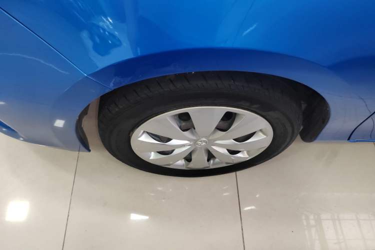 Used Toyota YARiS L Zhi Xuan 2015 1.5E Automatic Charm Edition Left Front Wheel Hub