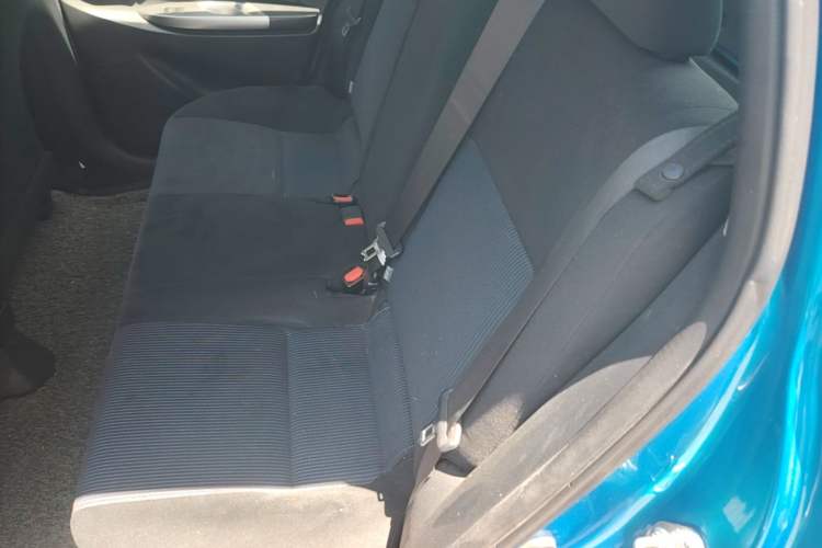 Used Toyota YARiS L Zhi Xuan 2015 1.5E Automatic Charm Edition Left Rear Seat