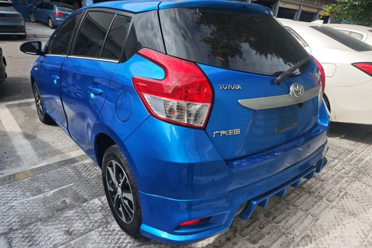 Used Toyota YARiS L Zhi Xuan 2015 1.5E Automatic Charm Edition Left Side