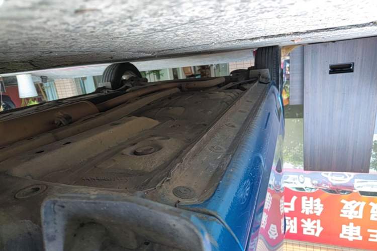 Used Toyota YARiS L Zhi Xuan 2015 1.5E Automatic Charm Edition Right Side Sill